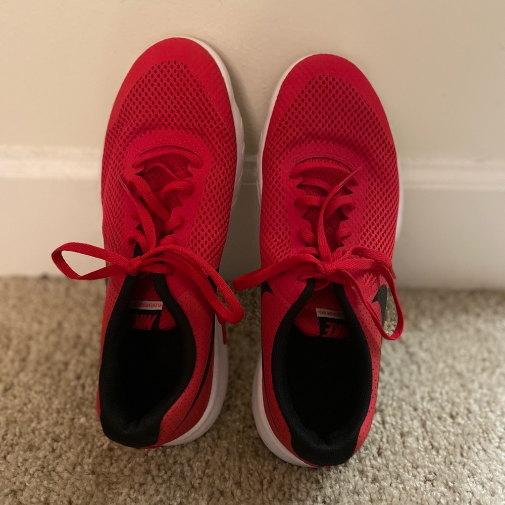 Red/black/white 7Y Wide Nike FlexExperienceRN5